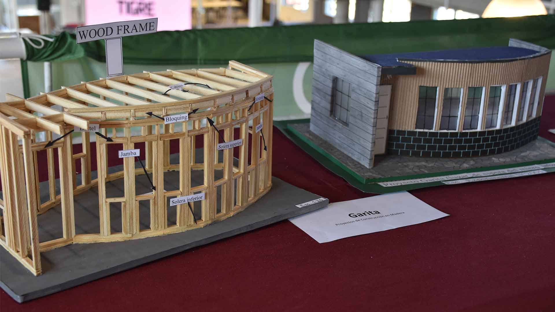 La creatividad en madera tuvo su espacio en la Feria de la Madera