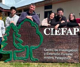 Investigadores y becarios del CIEFAP presentan sus trabajos en un encuentro científico en Puerto Madryn